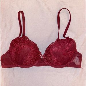 Gilly Hicks Lightly Lined Plunge